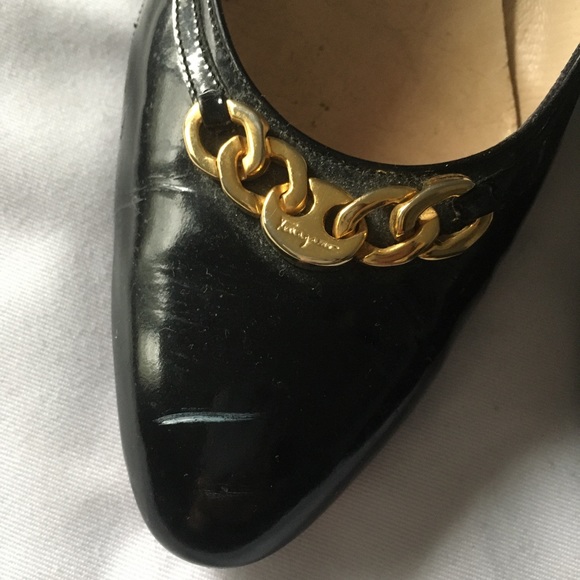 Salvatore Ferragamo | Vintage 80s Pumps - Picture 11 of 11